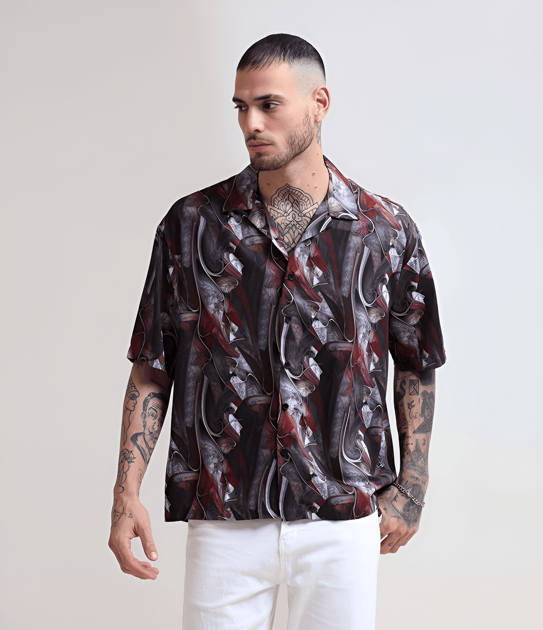 OVERSIZED SHIRT: YOUR ULTIMATE VACATION STAPLE - Estilocus