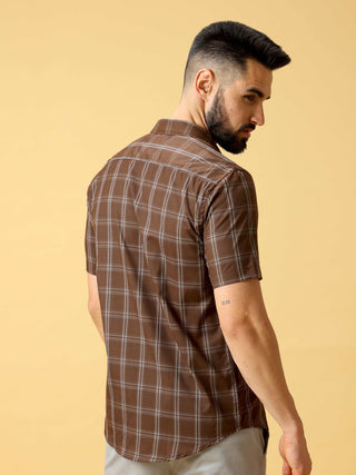 Brown And Cream Check half sleeve shirt shop online at Estilocus. DETAILS & CARE This pure cotton Checked shirt is a stylish go-to for laidback days. Cut in a comfy regular fit, with a classic button-down front and chest pocket. 100% premium cotton full s