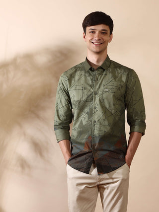 Green/Brown Floral Printed Full Sleeves Shirts shop online at Estilocus. • Full-sleeve printed shirt• Cut and sew placket• Regular collar• Double button square cuff.• Single pocket with logo embroidery• Curved hemline• Finest quality sewing• Machine wash