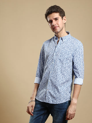 RIVER BLUE AOP SEMI CASUAL SHIRT shop online at Estilocus. • Full-sleeve printed shirt• Cut and sew placket• Regular collar• Double button square cuff.• Single pocket with logo embroidery• Curved hemline• Finest quality sewing• Machine wash care• Suitable