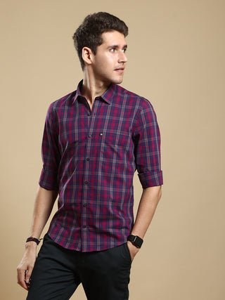 TRADITION LAVENDER SEMI CASUAL SHIRT shop online at Estilocus. DETAILS & CARE This pure cotton checked shirt is a stylish go-to for laidback days. Cut in a comfy regular fit, with a classic button-down front and chest pocket. 100% premium cotton full slee