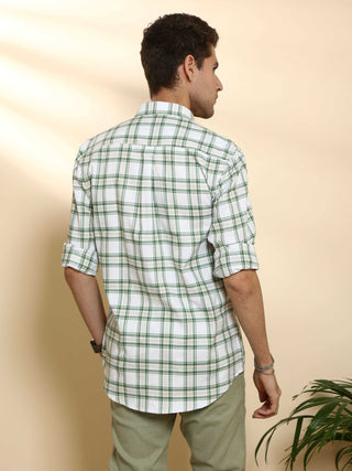 BR White & Green casual check full Sleeve shirt shop online at Estilocus. • 100% PREMIUM COTTON • Full-sleeve check shirt• Cut and sew placket• Regular collar• Double button square cuff.• Single pocket with logo embroidery• Curved hemline• Finest quality