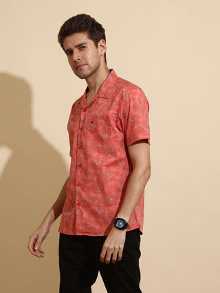 Coral Fuzz Summer Wave Half Sleeves shop online at Estilocus. • Half-sleeve printed shirt• Cut and sew placket• Cuban collar• Double button square cuff.• Single pocket with logo embroidery• Curved hemline• Finest quality sewing• Machine wash care• Suitabl