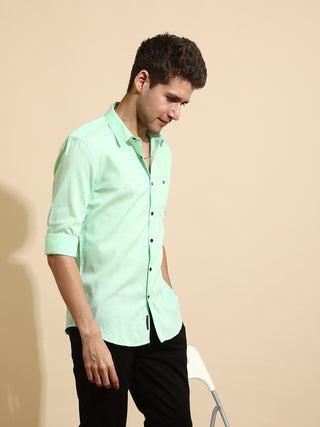 Light Green Casual shirt shop online at Estilocus. DETAILS & CARE This pure cotton Checked shirt is a stylish go-to for laid back days. Cut in a comfy regular fit, with a classic button-down front and chest pocket. 100% premium cotton full sleeve shirt Ch