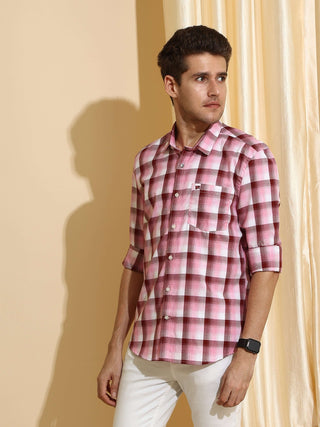 Pink check casual full sleeve shirt shop online at Estilocus. • 100% PREMIUM COTTON • Full-sleeve check shirt• Cut and sew placket• Regular collar• Double button square cuff.• Single pocket with logo embroidery• Curved hemline• Finest quality sewing with