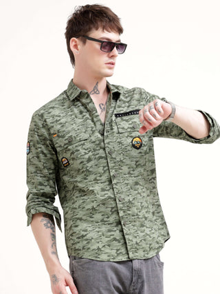 Camo Street Overshirt - Men's Casual Wear shop online at Estilocus. Explore the Camo street overshirt for a modern twist to casual wear. Featuring a unique design, comfortable fit, and double front pockets.