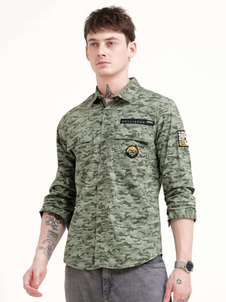 Camo Street Overshirt - Men's Casual Wear shop online at Estilocus. Explore the Camo street overshirt for a modern twist to casual wear. Featuring a unique design, comfortable fit, and double front pockets.