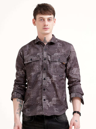 Geometric abstract brown Overshirt - Men's Casual Wear shop online at Estilocus. Elevate your style with the Geometric Brown Overshirt. Perfect for any casual occasion, its abstract design and regular fit offer modern comfort.