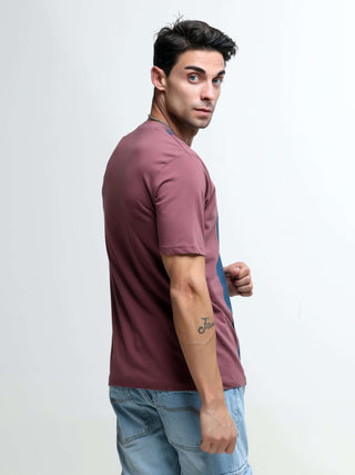 Ignite burnt prune light weight tshirt shop online at Estilocus. This relax-fit Cut and Sew T-shirt is comfortable and the perfect essential all year round. Pair it with white jeans and sneakers and layer it up with a denim jacket for a casual and put-tog