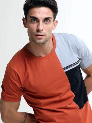 Thrive tangy orange light weight tshirt shop online at Estilocus. This relax-fit Cut and Sew T-shirt is comfortable and the perfect essential all year round. Pair it with white jeans and sneakers and layer it up with a denim jacket for a casual and put-to