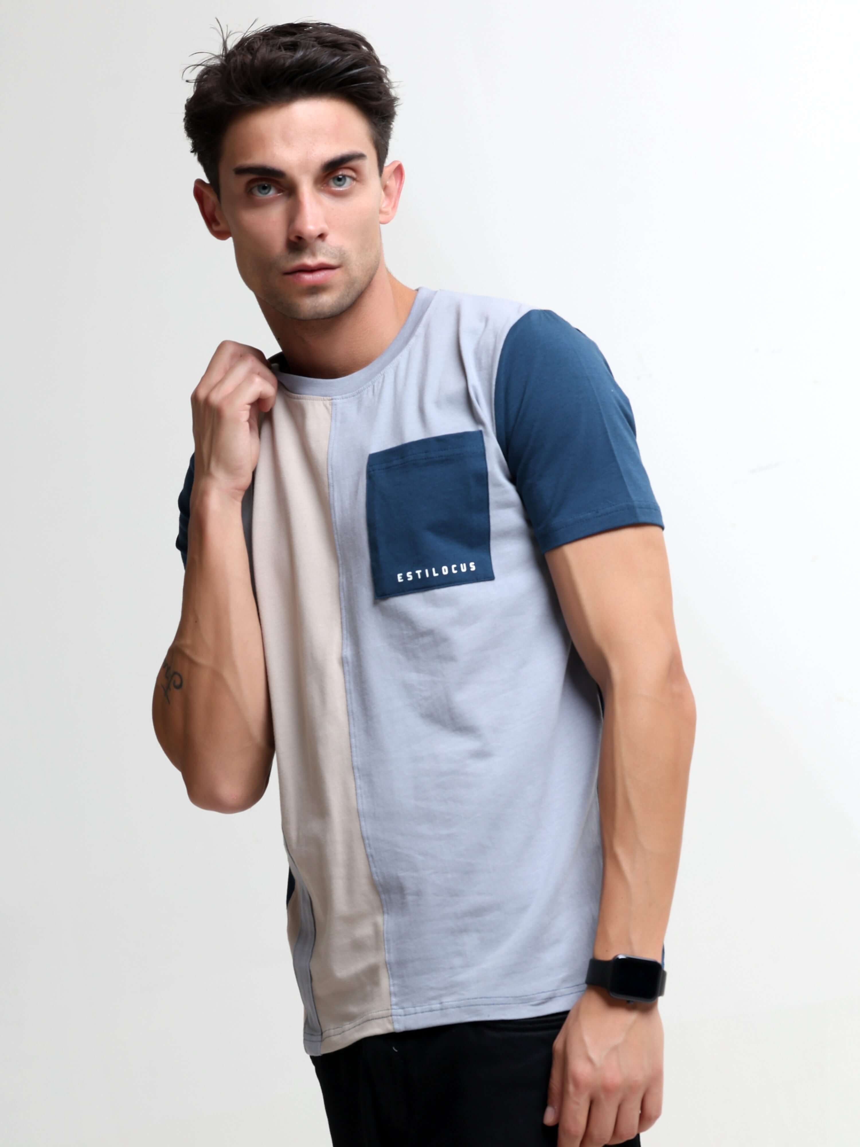 Surge enamel blue light weight tshirt shop online at Estilocus. This relax-fit Cut and Sew T-shirt is comfortable and the perfect essential all year round. Pair it with white jeans and sneakers and layer it up with a denim jacket for a casual and put-toge