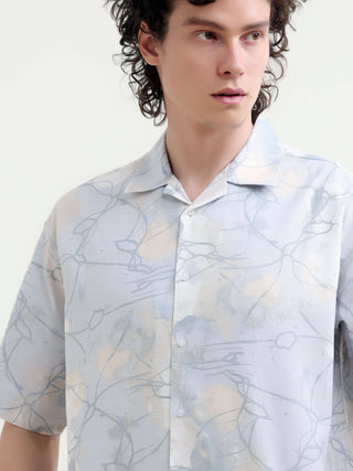 Mirajo Men's Dusky Blue Oversized Shirt shop online at Estilocus. Shop the new Mirajo oversized shirt for a breezy summer style. Light, airy, and perfect for casual days. Get your Hawaiian vibe on!