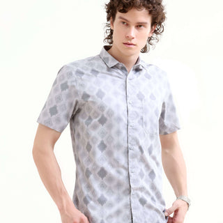 Soren Abstract Floral Shirt - Fresh Summer Style shop online at Estilocus. Embrace summer with the Soren Multi Abstract Floral Shirt. Perfect finesse with a bold print for any event. Shop the latest men's casual trend now!