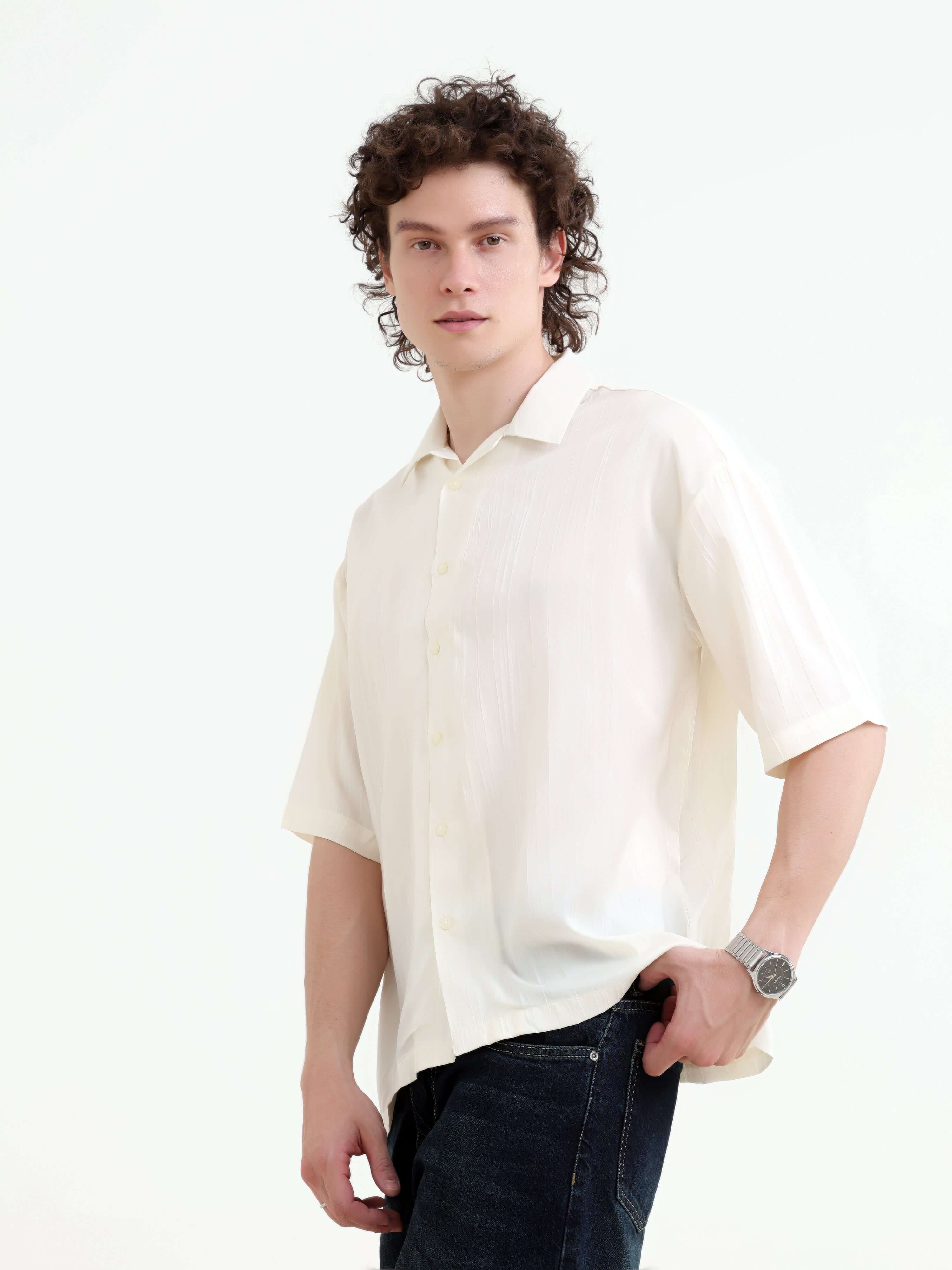 Men's Pastel Cream Oversized Shirt - Summer Chic shop online at Estilocus. Embrace summer in style with our men's pastel cream shirt. Lightweight, oversized for comfort - a fresh addition to your wardrobe!