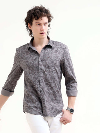 Men's Paisley Gray Floral Shirt - New Summer Arrival shop online at Estilocus. Elevate your style with our dusky gray paisley floral printed shirt. Perfect for summer, this new arrival combines comfort with a casual, artistic touch.