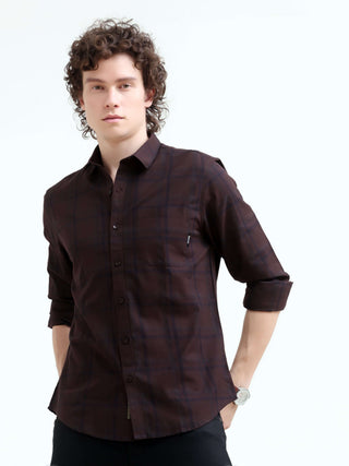 Frazey Brown Dupplin Check Shirt | Men's Summer Fashion shop online at Estilocus. Elevate your style with our new Frazey brown dupplin check shirt. Perfect for summer, this casual menswear is a modern must-have!