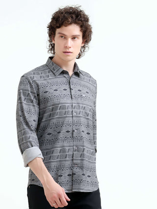 Men's Dusky Gray Trib Print Shirt - New Arrival shop online at Estilocus. Elevate your summer style with the new men's dusky gray geometric printed shirt. Perfect blend of modern design and comfort. Shop now!