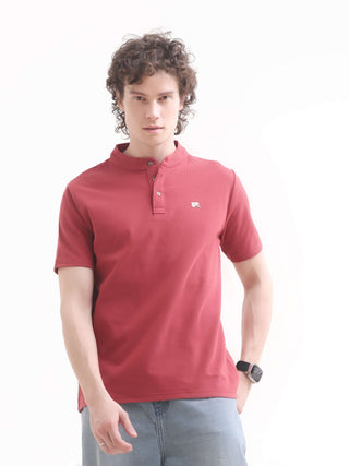 Pinnacle Red Henley T-Shirt - Men's Summer Essential shop online at Estilocus. Discover the ultimate in comfort with our Pinnacle Henley red tee. 100% cotton, perfect for summer, new arrivals - casual yet stylish. Shop now!