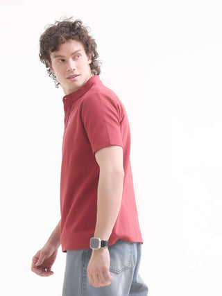 Pinnacle Red Henley T-Shirt - Men's Summer Essential shop online at Estilocus. Discover the ultimate in comfort with our Pinnacle Henley red tee. 100% cotton, perfect for summer, new arrivals - casual yet stylish. Shop now!