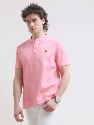 Men's Pink Henley T-Shirt - Lim's Latest Summer Casual shop online at Estilocus. Shop the new Lim solid pink Henley tee - light & stretchy 100% cotton fabric for all-day comfort. Perfect for summer casual wear.