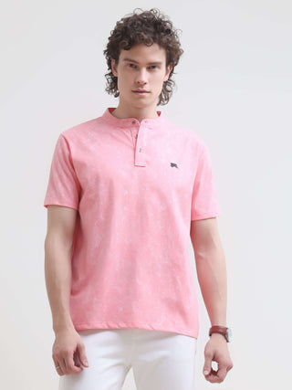 Men's Pink Henley T-Shirt - Lim's Latest Summer Casual shop online at Estilocus. Shop the new Lim solid pink Henley tee - light & stretchy 100% cotton fabric for all-day comfort. Perfect for summer casual wear.