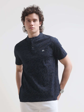 Men's Tropical Blue Henley T-Shirt - New Arrival shop online at Estilocus. Discover the latest in men's casual summer fashion with our Tropical Blue Henley T-Shirt. Soft, stretchy, 100% cotton. Perfect for all occasions.