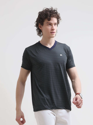 Blitz Navy Blue Tee - Lightweight Casual Summer T-Shirt shop online at Estilocus. Shop the latest Blitz navy blue T-shirt for a relaxed summer look. V-neck, comfy cotton lycra, ideal for casual outings. Get yours now!