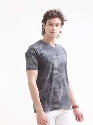 Blitz Camo T-Shirt - Lightweight & Stylish for Men shop online at Estilocus. Discover the Blitz Camo T-shirt, perfect for the casual summer look. V-Neck, half-sleeve design in a comfy cotton blend. Shop the new arrival!