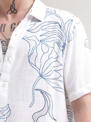 Floral printed blue half sleeve shirt - Men's Casual Wear shop online at Estilocus. Embrace the summer with our Floral printed blue half sleeve shirt. Perfect for Hawaiian days, its comfy & stylish fit makes it a streetwear favorite.