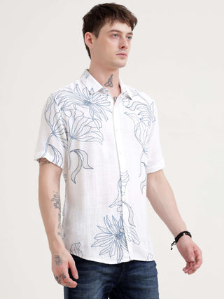 Floral printed blue half sleeve shirt - Men's Casual Wear shop online at Estilocus. Embrace the summer with our Floral printed blue half sleeve shirt. Perfect for Hawaiian days, its comfy & stylish fit makes it a streetwear favorite.