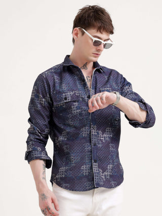 Geometric abstract indigo Overshirt - Men's Casual Wear shop online at Estilocus. Elevate your style with our Indigo Geometric Overshirt. Perfect for any casual occasion, featuring a regular fit and unique abstract design.