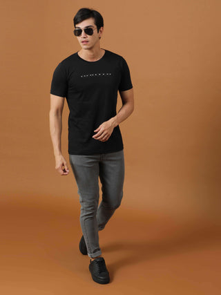 Black Luminescent Printed T Shirt shop online at Estilocus. 100% Cotton Designed and printed on knitted fabric. The fabric is stretchy and lightweight, with a soft skin feel and no wrinkles. Crew neck collar which is smooth on the neck and keeps you comfo