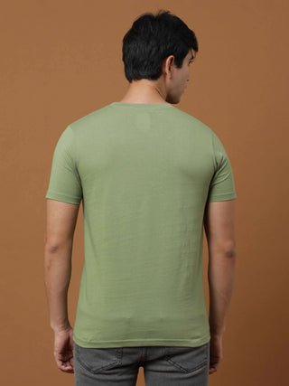 Camping Edition Lt Green Printed T Shirt shop online at Estilocus. 100% Cotton Designed and printed on knitted fabric. The fabric is stretchy and lightweight, with a soft skin feel and no wrinkles. Crew neck collar which is smooth on the neck and keeps yo