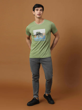 Camping Edition Lt Green Printed T Shirt shop online at Estilocus. 100% Cotton Designed and printed on knitted fabric. The fabric is stretchy and lightweight, with a soft skin feel and no wrinkles. Crew neck collar which is smooth on the neck and keeps yo