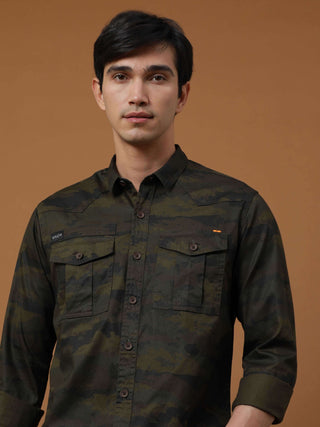 Army Green Camo full sleeve Shirt shop online at Estilocus. 100% Cotton , Full-sleeve solid shirt Cut and sew placket Regular collar Double button edge cuff Double pocket with flap Curved bottom hemline All double needle construction, finest quality sewin