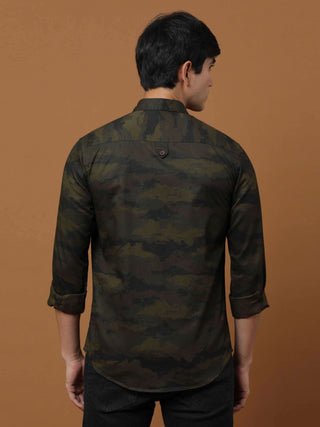 Army Green Camo full sleeve Shirt shop online at Estilocus. 100% Cotton , Full-sleeve solid shirt Cut and sew placket Regular collar Double button edge cuff Double pocket with flap Curved bottom hemline All double needle construction, finest quality sewin