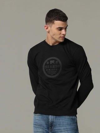 Black Solid Sweat Shirt shop online at Estilocus. • Crew neck• Long sleeve• Ribbing around neckline, Cuff & hem• High quality print and fine embroidery Fit : Comfort fit Size : The model is wearing M size Model height : 6 Feet Wash care : Cold machine was