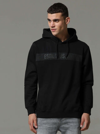 Black Charg Hoodie shop online at Estilocus. • Crew neck with an attached hood • Adjustable hood with drawcord •A regular fit with long sleeves •Zipper and pocketless • Dress it up with a pair of Denim or Joggers Fit : Comfort fit Size : The model is wear