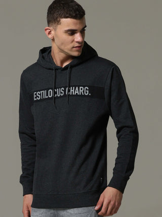 Dark Gray Charg Hoodie shop online at Estilocus. • Crew neck with an attached hood • Adjustable hood with drawcord •A regular fit with long sleeves •Zipper and pocketless • Dress it up with a pair of Denim or Joggers Fit : Comfort fit Size : The model is