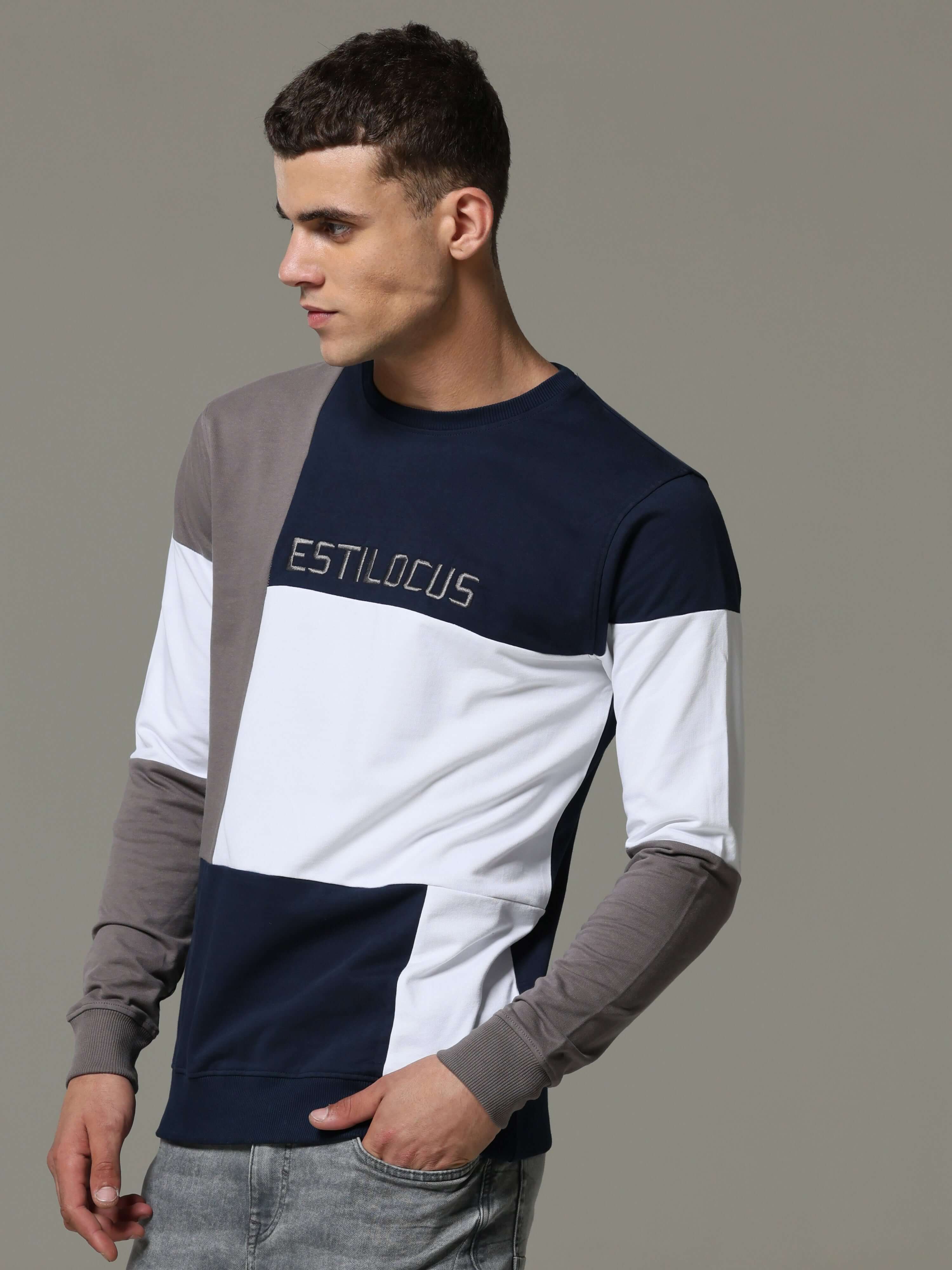 Patterned Crew Neck Blue Sweat Shirt shop online at Estilocus. • Crew neck• Long sleeve• Ribbing around neckline, cuff & hem•Contrasting patch work Fit : Comfort fit Size : The model is wearing M size Model height : 6 Feet Wash care : Cold machine wash