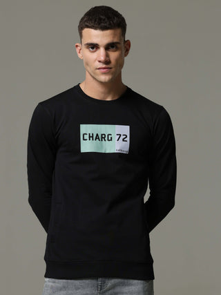 Charg Black Sweat Shirt shop online at Estilocus. • Crew neck• Long sleeve• Ribbing around neckline, Cuff & hem• High quality print and fine embroidery Fit : Comfort fit Size : The model is wearing M size Model height : 6 Feet Wash care : Cold machine was