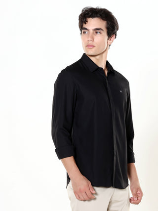 Black Onyx Seamless Solid Shirt - model_poseposition_of_shirtporduct_type