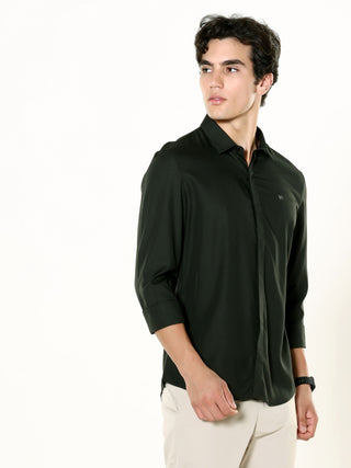 Dark Green Seamless Solid Shirt - model_poseposition_of_shirtporduct_type