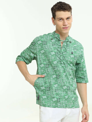 Emerald Green Drop Shoulder Kurta - model_poseposition_of_shirtporduct_type