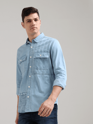 Denim Casual Double Pocket Shirt shop online at Estilocus. 100% premium Denim Denim ,Full-sleeve shirt cut and sew placket. Regular collar Double button edge cuff Double pocket with flap Curved bottom hemline pc-back elegant print @ panel All Double needl