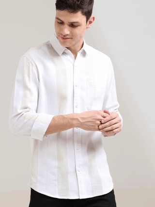 Pure cotton white&cream Casual shirt shop online at Estilocus. 100% Pure Cotton 90% LESS WATER USAGE LOWER CARBON EMISSION NO HARMFUL DYES ON YOUR SKIN NO SYNTHETIC PESTICIDES IN OUR SOIL • Full-sleeve check shirt• Cut and sew placket• Regular collar• Dou