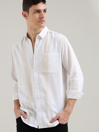 Pure cotton white&cream Casual shirt shop online at Estilocus. 100% Pure Cotton 90% LESS WATER USAGE LOWER CARBON EMISSION NO HARMFUL DYES ON YOUR SKIN NO SYNTHETIC PESTICIDES IN OUR SOIL • Full-sleeve check shirt• Cut and sew placket• Regular collar• Dou