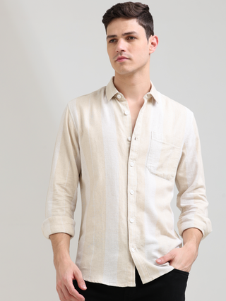 Pure cotton cream&white Casual shirt shop online at Estilocus. 100% Pure Cotton 90% LESS WATER USAGE LOWER CARBON EMISSION NO HARMFUL DYES ON YOUR SKIN NO SYNTHETIC PESTICIDES IN OUR SOIL • Full-sleeve check shirt• Cut and sew placket• Regular collar• Dou