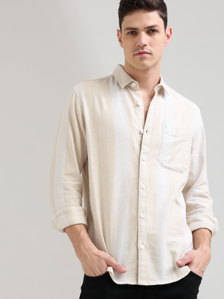 Pure cotton cream&white Casual shirt shop online at Estilocus. 100% Pure Cotton 90% LESS WATER USAGE LOWER CARBON EMISSION NO HARMFUL DYES ON YOUR SKIN NO SYNTHETIC PESTICIDES IN OUR SOIL • Full-sleeve check shirt• Cut and sew placket• Regular collar• Dou