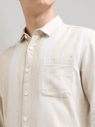 Pure cotton cream&white Casual shirt shop online at Estilocus. 100% Pure Cotton 90% LESS WATER USAGE LOWER CARBON EMISSION NO HARMFUL DYES ON YOUR SKIN NO SYNTHETIC PESTICIDES IN OUR SOIL • Full-sleeve check shirt• Cut and sew placket• Regular collar• Dou